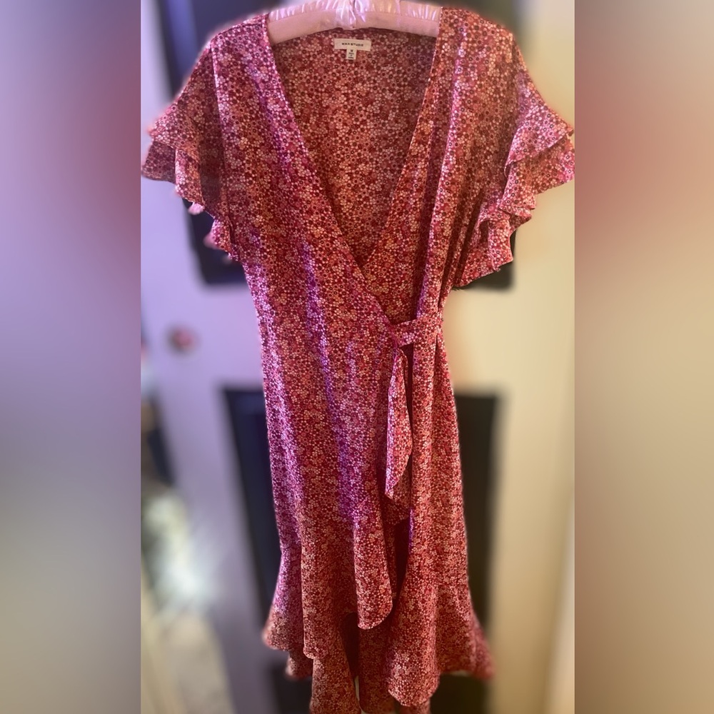 NWOT Max Studio Pink Flutter Sleeve High Low Sundress
